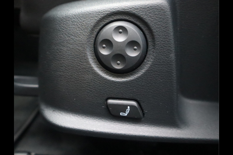 Audi A4 Avant 35 TFSI Launch edition Business / Panoramadak / Massagestoel