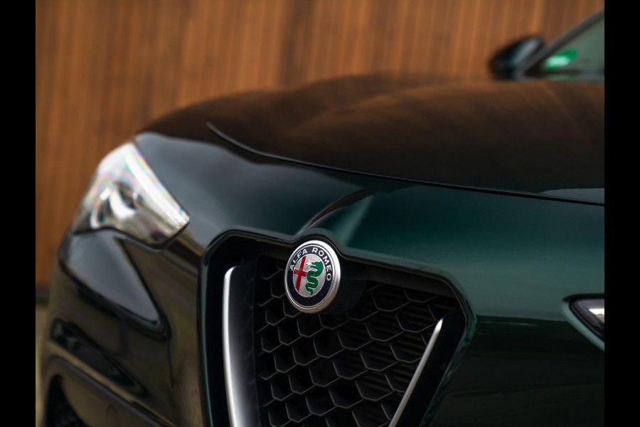 Alfa Romeo Stelvio 2.0T 280pk AWD Ti Lusso MY21 | Verde Visconti | Lederen dash. | CarPlay | Adapt. cruise