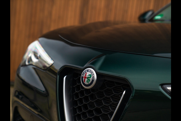 Alfa Romeo Stelvio 2.0T 280pk AWD Ti Lusso MY21 | Verde Visconti | Lederen dash. | CarPlay | Adapt. cruise