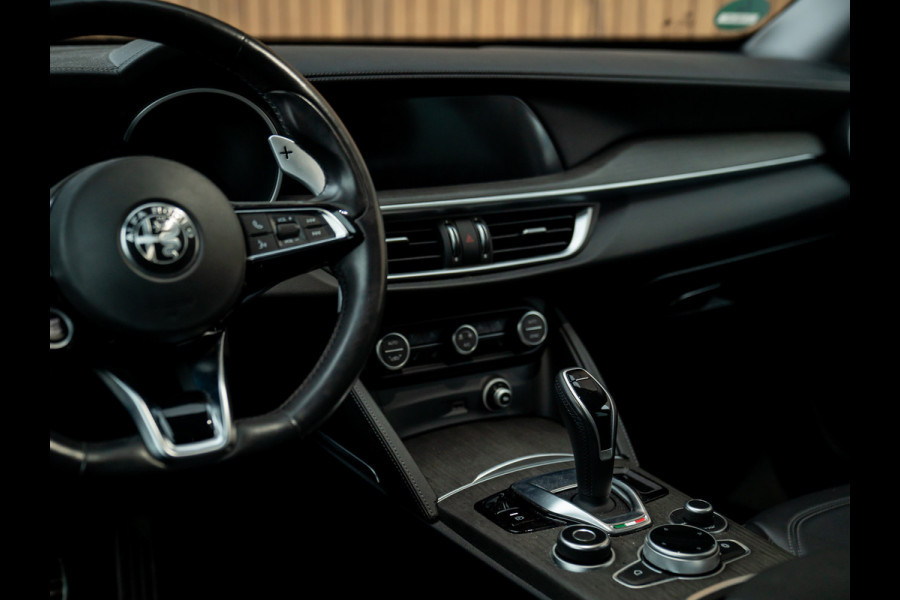 Alfa Romeo Stelvio 2.0T 280pk AWD Ti Lusso MY21 | Verde Visconti | Lederen dash. | CarPlay | Adapt. cruise