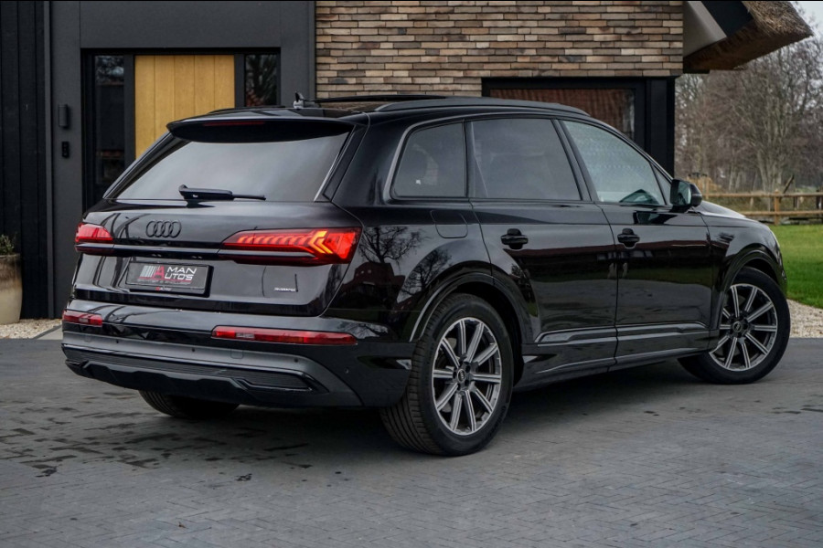 Audi Q7 55 TFSI e Quattro S-Line Pano/HUD/B&O/RS-Zetels/Trkhk/Black/Mass