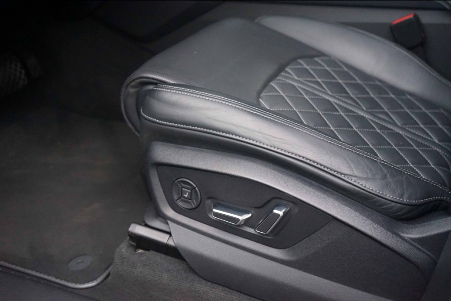 Audi Q7 55 TFSI e Quattro S-Line Pano/HUD/B&O/RS-Zetels/Trkhk/Black/Mass