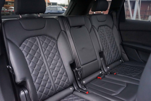 Audi Q7 55 TFSI e Quattro S-Line Pano/HUD/B&O/RS-Zetels/Trkhk/Black/Mass