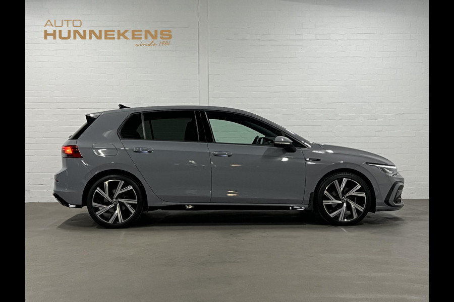 Volkswagen Golf 1.5 eTSI R-Line Business Adaptive Cruise | Stoel-/stuurverwarming | Achteruitrij ​camera | Carplay | ​Sfeerverlichting