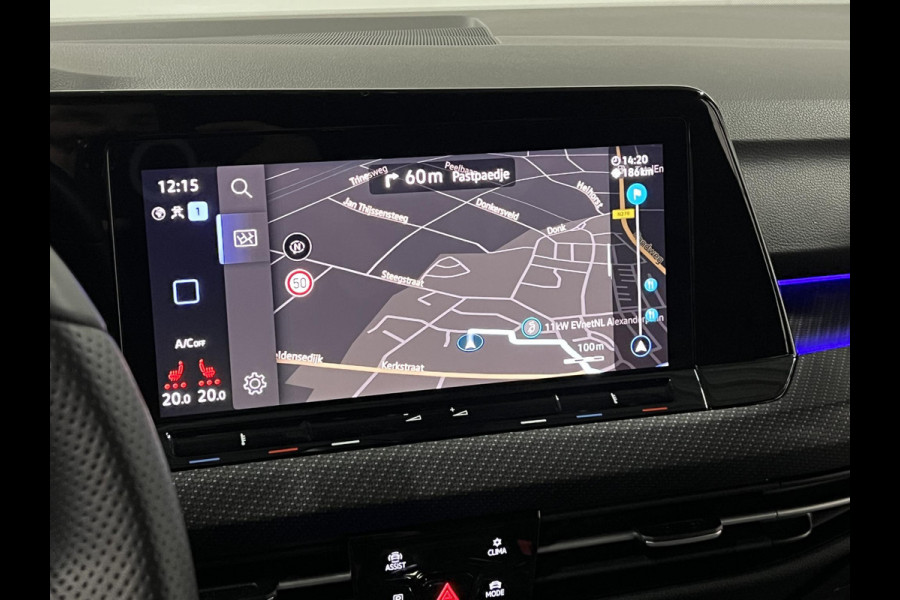 Volkswagen Golf 1.5 eTSI R-Line Business Adaptive Cruise | Stoel-/stuurverwarming | Achteruitrij ​camera | Carplay | ​Sfeerverlichting