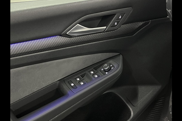 Volkswagen Golf 1.5 eTSI R-Line Business Adaptive Cruise | Stoel-/stuurverwarming | Achteruitrij ​camera | Carplay | ​Sfeerverlichting