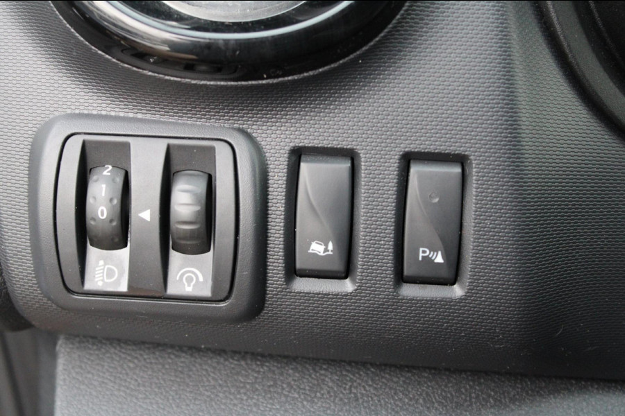 Renault Trafic 2.0 dCi 145 T29 L2H1 DC Comfort