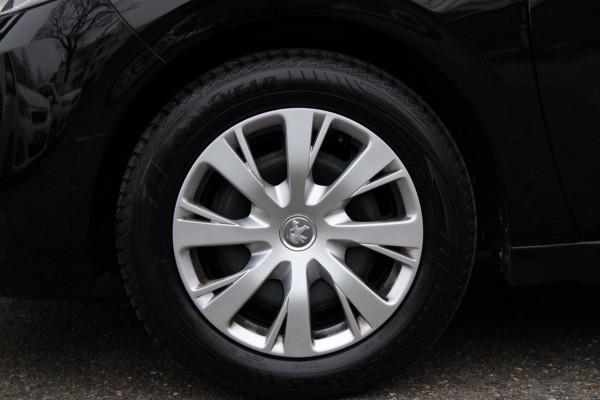 Peugeot 208 1.2 PureTech Blue Lease Active Carplay Navi Nap