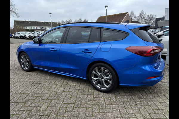 Ford FOCUS Wagon 1.0 EcoBoost Hybrid ST Line X 155pk | Trekhaak afneembaar | Panoramadak | Bang&Olufsen | Adaptive cruise control | Winter Pack | All season banden | Camera
