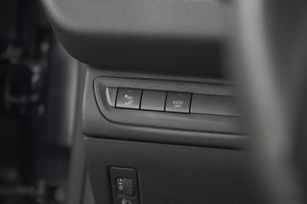 Peugeot 208 PureTech 82 Signature | Allseason banden | Navigatie | Parkeersensoren