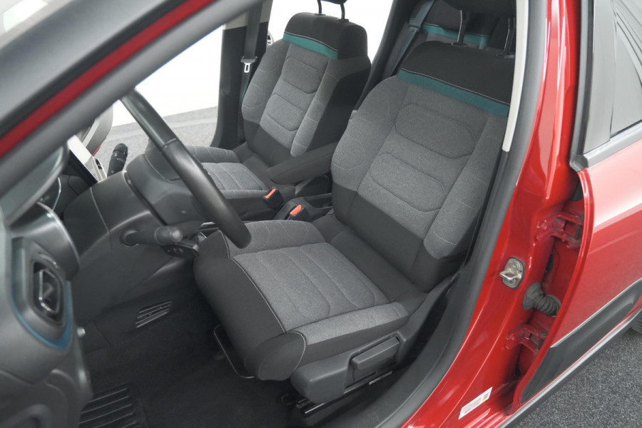 Citroën C3 PureTech 82 Shine | Camera | Navigatie | Apple Carplay | Parkeersensoren