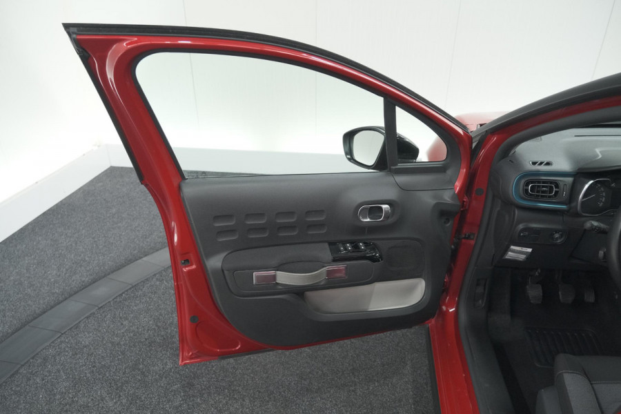 Citroën C3 PureTech 82 Shine | Camera | Navigatie | Apple Carplay | Parkeersensoren