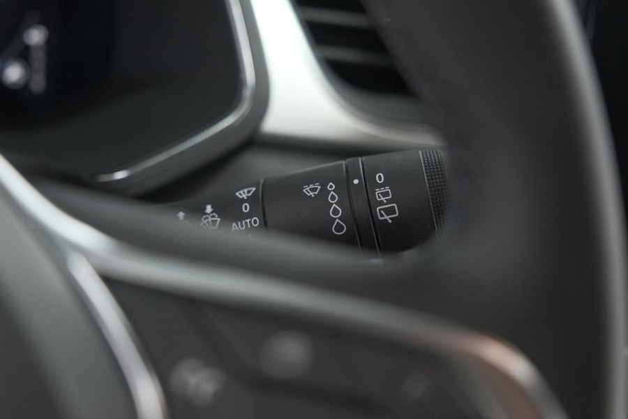 Renault Captur 1.6 E-Tech full hybrid 145 techno | Pack Full Screen | Camera | Navigatie | Allseason Banden