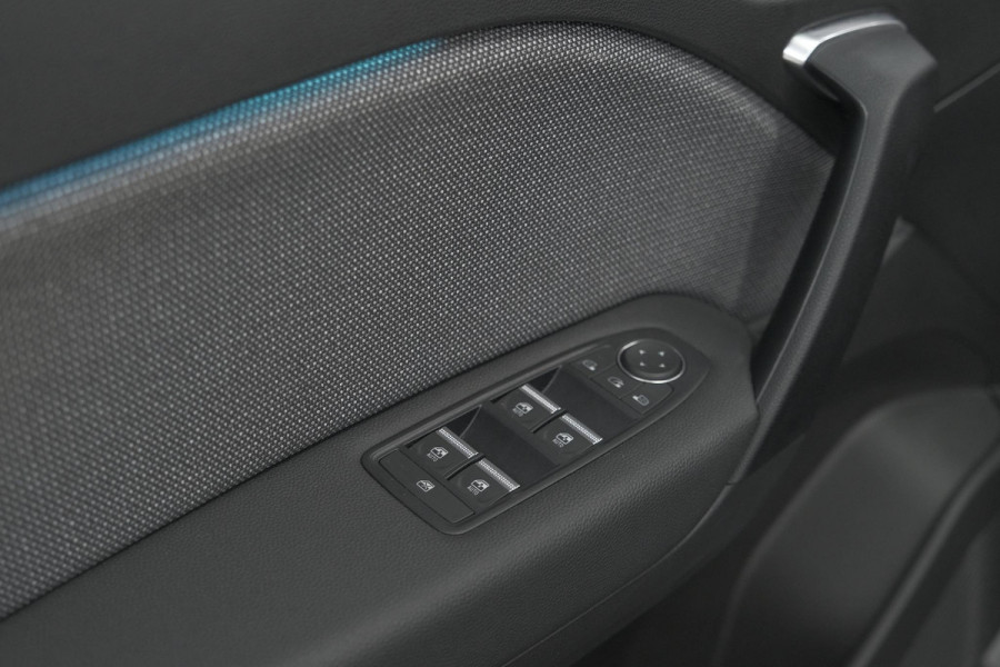 Renault Captur Mild Hybrid 160 EDC Techno | Pack Winter | Camera | Adaptieve Cruise Control | Apple Carplay