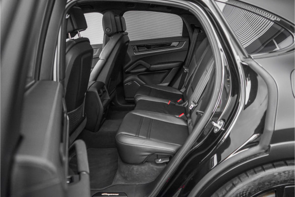 Porsche Cayenne Coupé 3.0 E-Hybrid Sport Design Burmester Inno-Drive Trekhaak 22" 1e Eig BTW