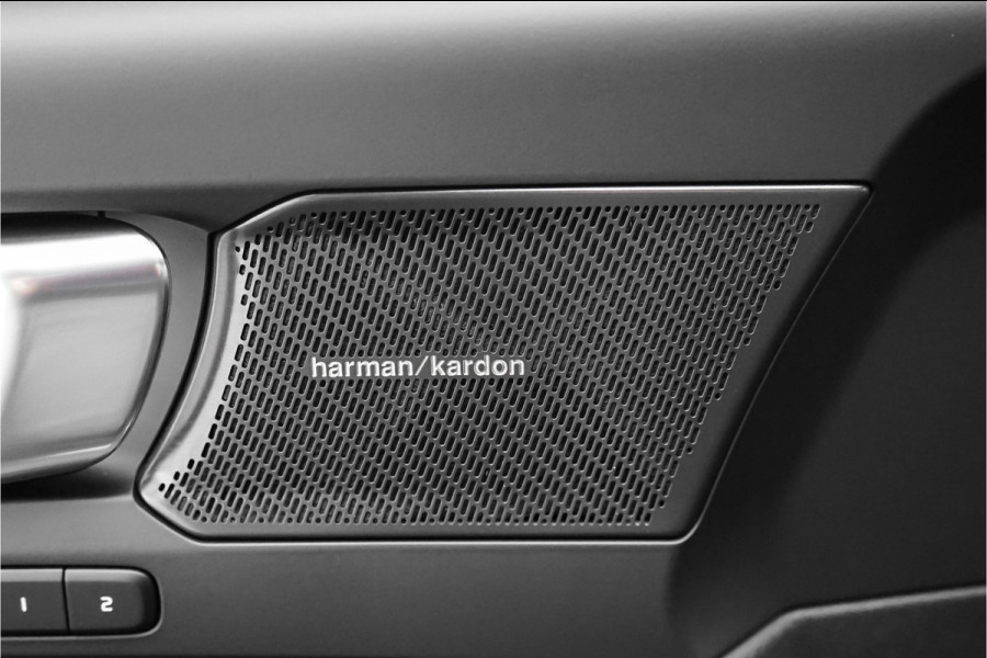 Volvo XC40 Recharge Ultimate Pano H/K ACC 20"