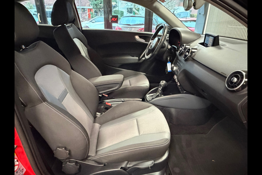 Audi A1 1.0 TFSI Advance Sport S-TRONIC AUT. AIRCO CRUISE NAVIGATIE PDC BLUETOOTH STOELVERWARMING