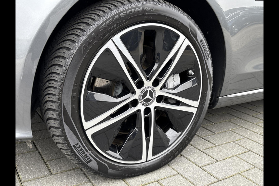 Mercedes-Benz C-Klasse Estate 300 e Avantgarde 320pk PHEV | Trekhaak | Adaptive cruise control | Stoelverwarming | Dodehoeksensoren | Elektrische stoelen met geheugenfunctie | Head up Display |