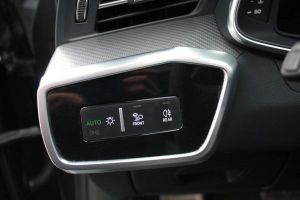 Audi A6 Avant RS 6 TFSI quattro