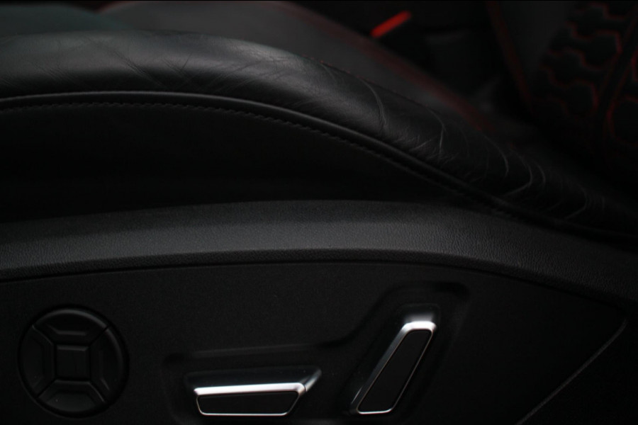 Audi A6 Avant RS 6 TFSI quattro