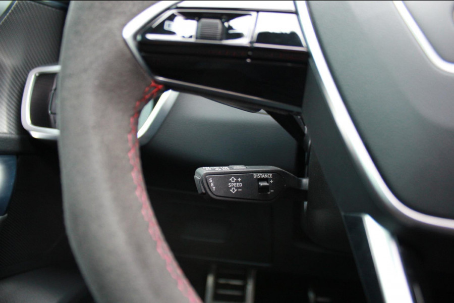 Audi A6 Avant RS 6 TFSI quattro