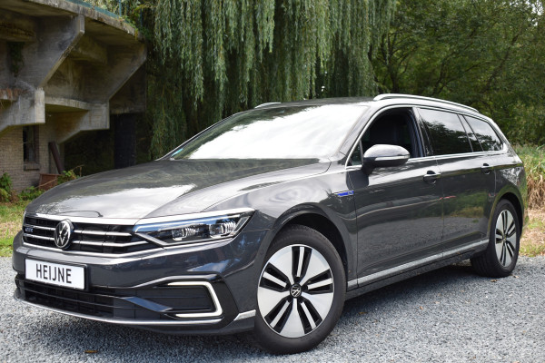Volkswagen Passat Variant 218PK DSG HYBRID GTE BUSINESS LEDER/CAMERA/TREKHAAK/IQ-LIGHT