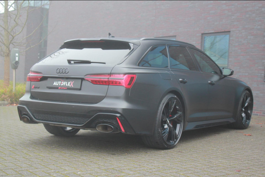 Audi A6 Avant RS 6 TFSI quattro
