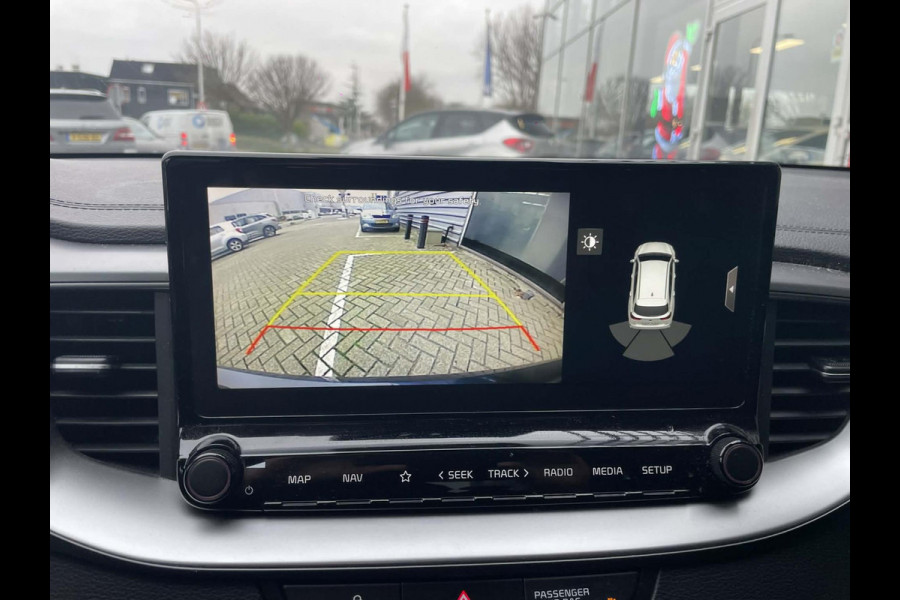 Kia Ceed 1.0 T-GDi DynamicLine / camera