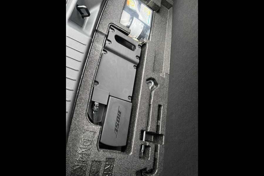 Mazda MX-30 e-SkyActiv R-EV 170 Makoto | Schuifdak | Rondomzicht Camera | Stoelverwarming | Premium audio