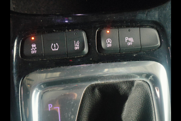 Opel Crossland X 1.2 Turbo Innovation AUTOMAAT uit 2019 Rijklaar + 12 maanden Bovag-garantie Henk Jongen Auto's in Helmond,  al 50 jaar service zoals 't hoort!