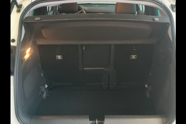 Opel Crossland X 1.2 Turbo Innovation AUTOMAAT uit 2019 Rijklaar + 12 maanden Bovag-garantie Henk Jongen Auto's in Helmond,  al 50 jaar service zoals 't hoort!