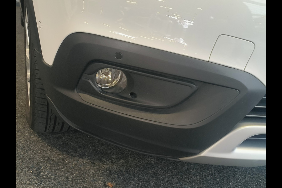Opel Crossland X 1.2 Turbo Innovation AUTOMAAT uit 2019 Rijklaar + 12 maanden Bovag-garantie Henk Jongen Auto's in Helmond,  al 50 jaar service zoals 't hoort!