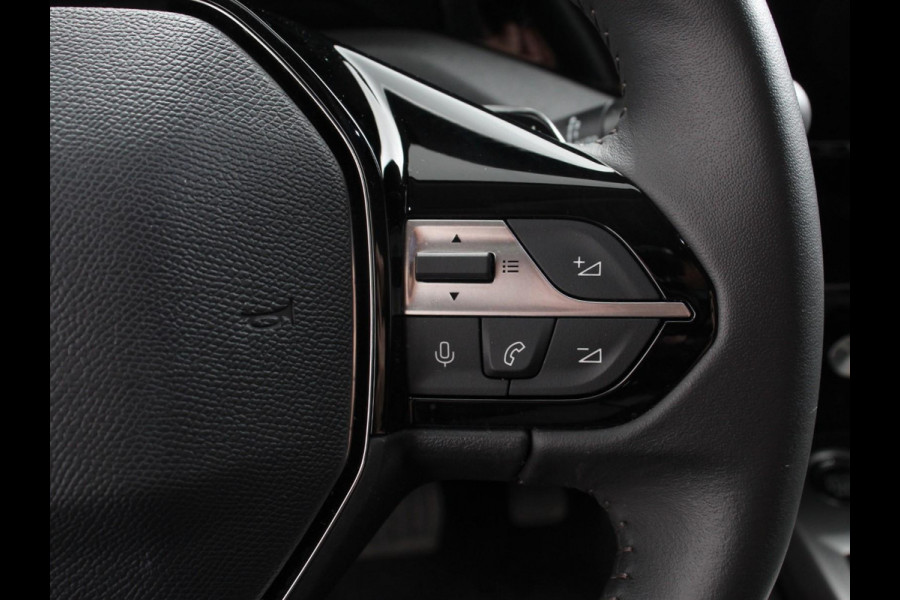 Peugeot 408 1.2 PureTech Allure 130pk Automaat | Comfort Pakket, Electrische stoelverstelling LV, stoelverwarming  Camera 360  Navigatie  Climate Control  Dab  Led Parkeer sensoren