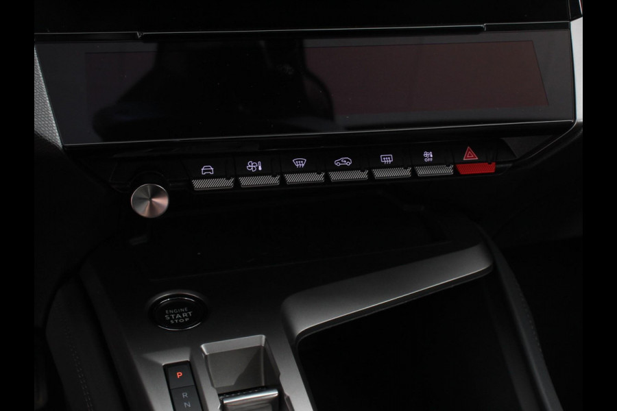 Peugeot 408 1.2 PureTech Allure 130pk Automaat | Comfort Pakket, Electrische stoelverstelling LV, stoelverwarming  Camera 360  Navigatie  Climate Control  Dab  Led Parkeer sensoren