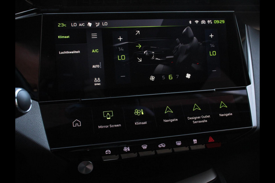 Peugeot 308 1.2 PureTech GT Climate control Adaptive cruise control Parkeersensoren Achteruitrijcamera Navigatie  LED Apple Carplay/ Android Auto