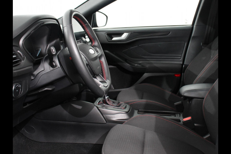 Ford Focus 1.0 EcoBoost Hybrid ST Line Navigatie Climate Control Led Dab Camera Parkeer sensoren Cruise Control Lichtmetalen velgen