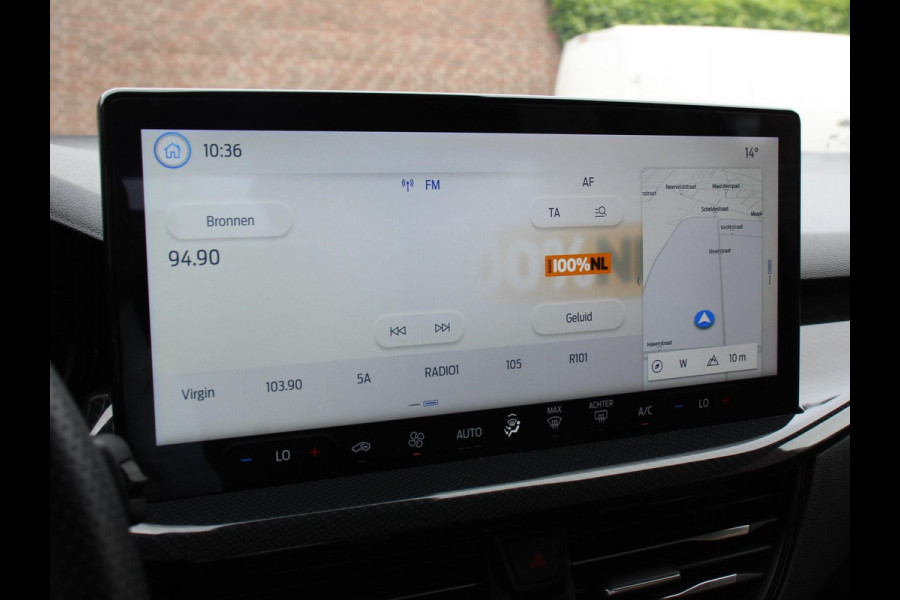 Ford Focus 1.0 EcoBoost Hybrid ST Line Navigatie Climate Control Led Dab Camera Parkeer sensoren Cruise Control Lichtmetalen velgen