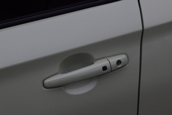 Suzuki Swift 1.2 Style Smart Hybrid|Carplay|Camera