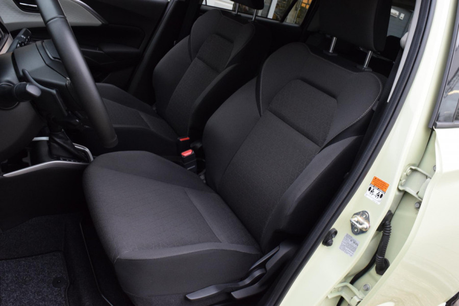 Suzuki Swift 1.2 Style Smart Hybrid|Carplay|Camera