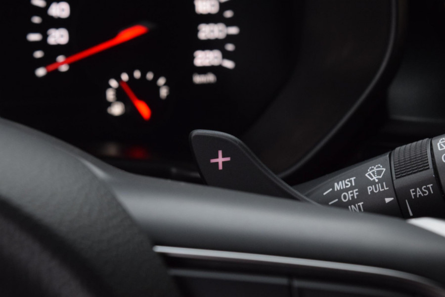 Suzuki Swift 1.2 Style Smart Hybrid|Carplay|Camera