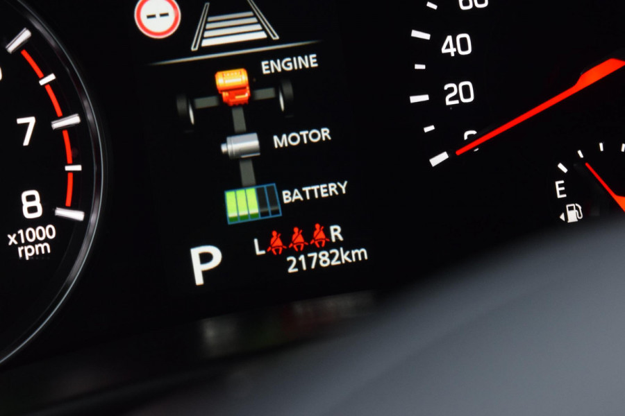 Suzuki Swift 1.2 Style Smart Hybrid|Carplay|Camera