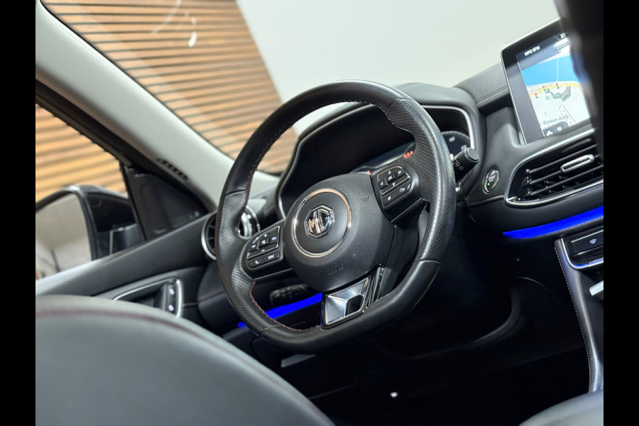MG EHS 1.5 TGDI Luxury Trophy | Sportstoelen | Pano | Adaptive Cruise | Leer | Navigatie | 360° Camera | Trekhaak