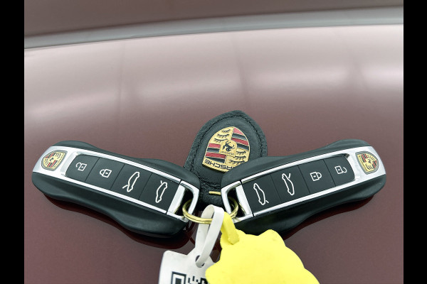 Porsche Taycan 4S Performance 84 kWh (NL-auto, 91% SoH, Perfecte Staat)