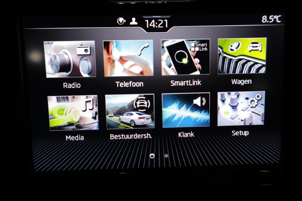 Škoda Kamiq 1.0 TSI Ambition 110 pk | Verlengde garantie | Navigatie via App | Cruise control | LED koplampen |