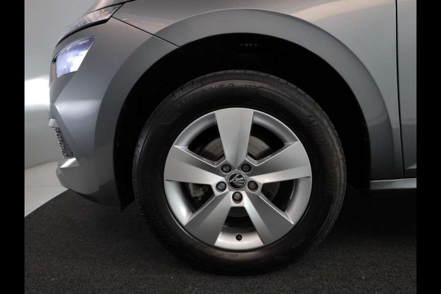 Škoda Kamiq 1.0 TSI Ambition 110 pk | Verlengde garantie | Navigatie via App | Cruise control | LED koplampen |