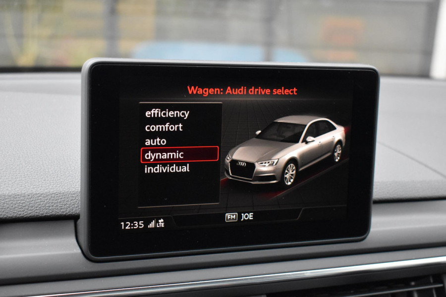 Audi A4 Limousine 2.0 TFSI S Line NAP Xenon Led DriveSelect Trekhaak StoelVw