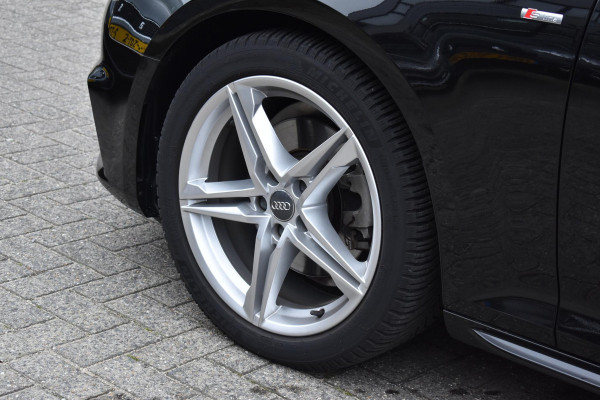 Audi A4 Limousine 2.0 TFSI S Line NAP Xenon Led DriveSelect Trekhaak StoelVw