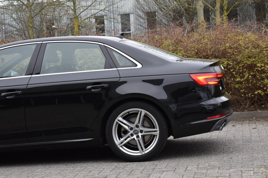 Audi A4 Limousine 2.0 TFSI S Line NAP Xenon Led DriveSelect Trekhaak StoelVw