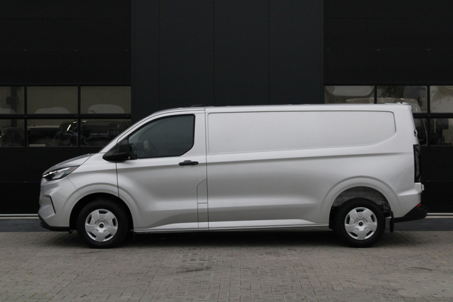 Ford Transit Custom 320 2.0 TDCI L2H1 Trend 136pk - Carplay - Android - Camera - LED koplampen - Airbag bijrijder - 70l tank - Rijklaar