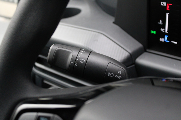 Ford Transit Custom 320 2.0 TDCI L2H1 Trend 136pk - Carplay - Android - Camera - LED koplampen - Airbag bijrijder - 70l tank - Rijklaar